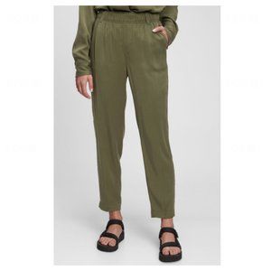 GAP TENCEL™ Lyocell High Rise Cropped Pull-On Pants Army Jacket Green